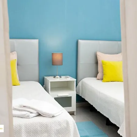 Lena's House By Hellovacations Lägenhet