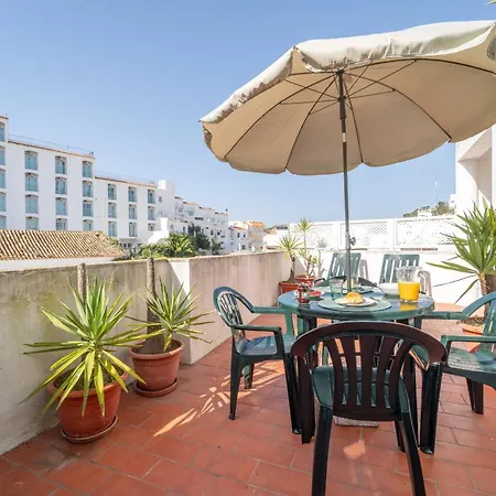 Lena's House By Hellovacations Apartamento